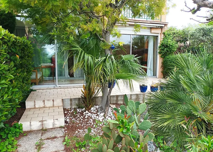 Apartmán L'oasis In Meze, Mèze